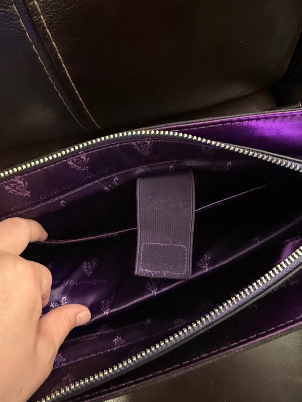 Younique purse - Picture 3 of 5